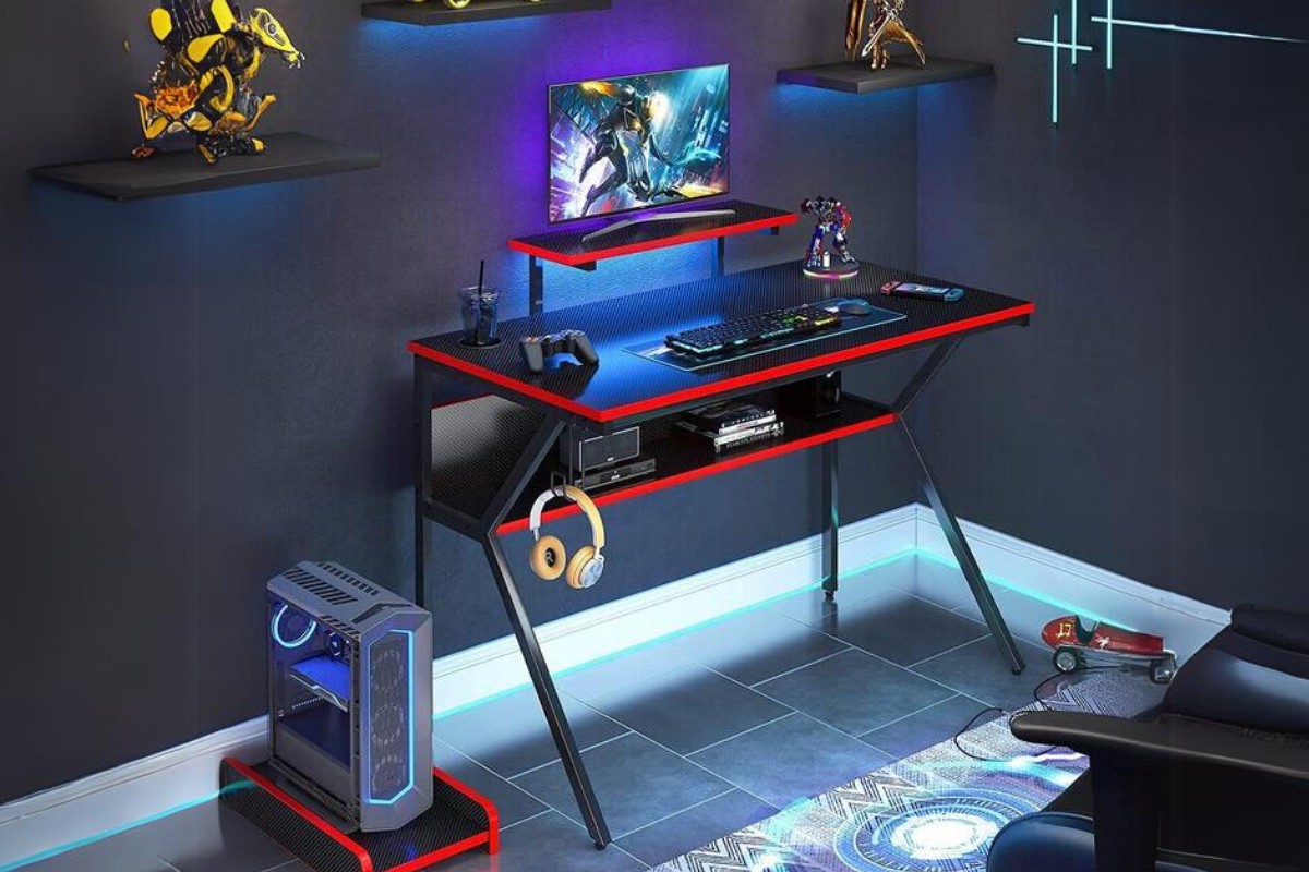 Bàn gaming 2 tầng