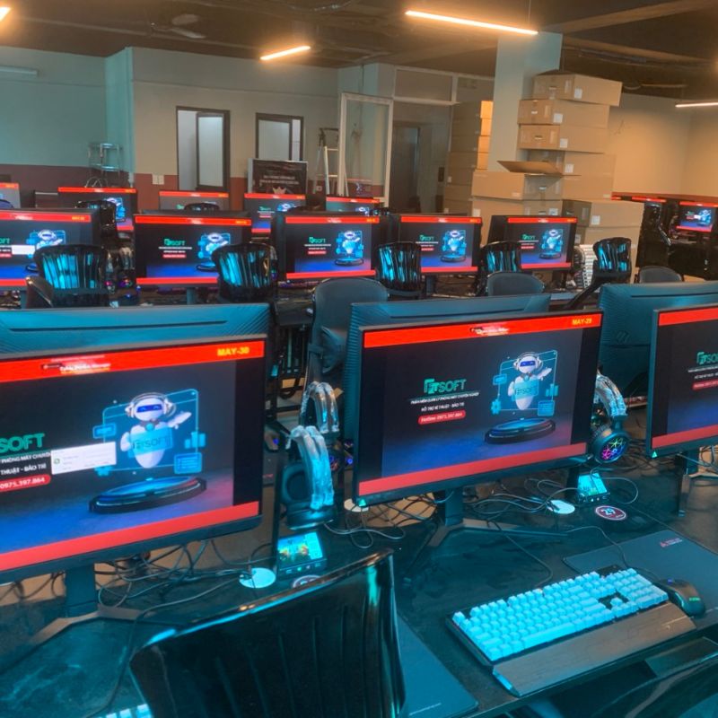 Cấu Hình Tầm Trung (Phòng Net 20-50 Máy, Hỗ Trợ Nhiều Game Online Nặng)